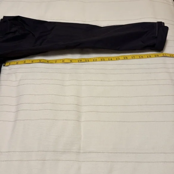 Patagonia Torrentshell Black Jacket Rain Jacket - Picture 9 of 10